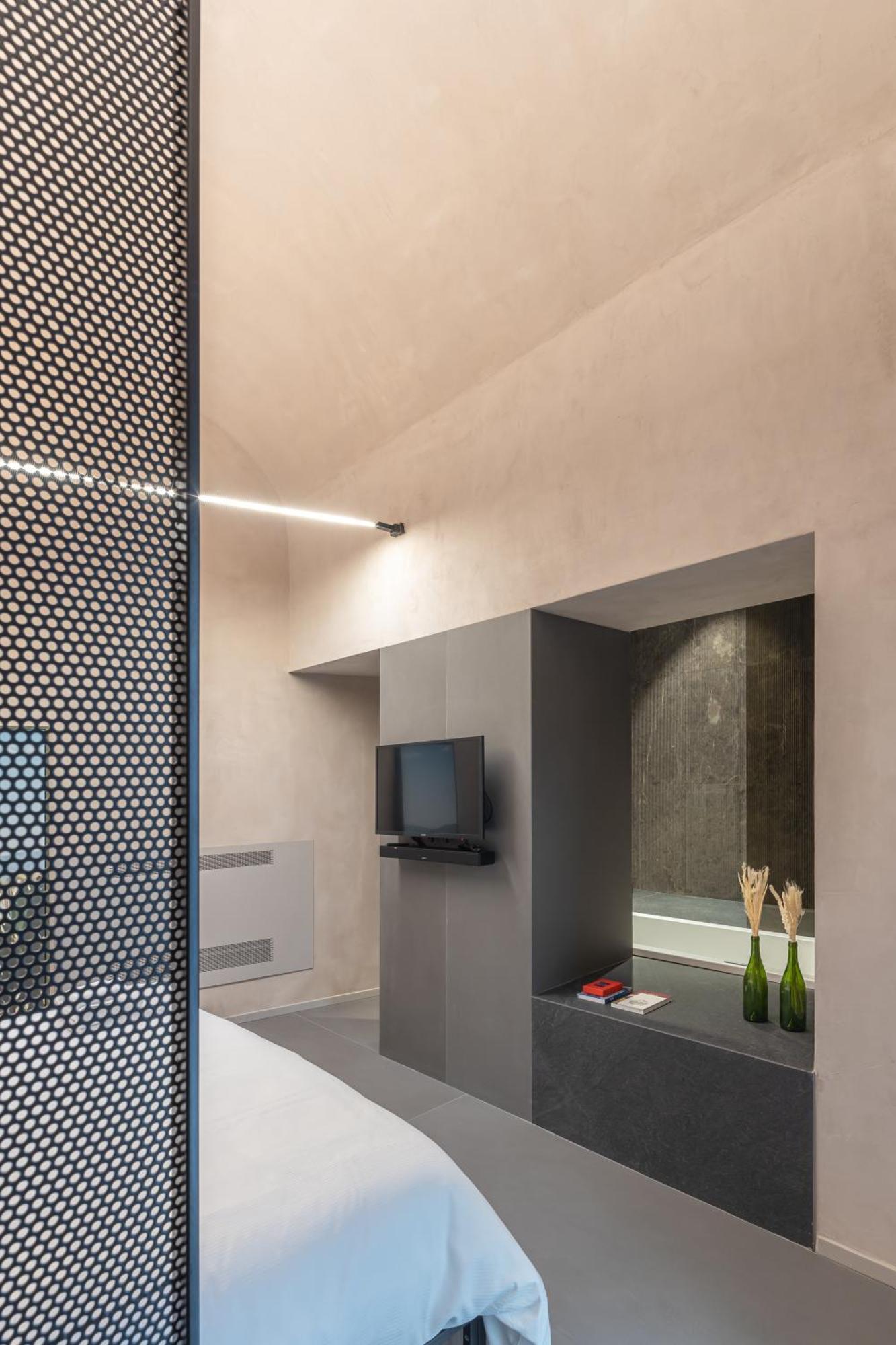 Terme Di Bacco - Design And *